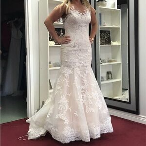 Maggie Sottero Noelle Wedding Gown